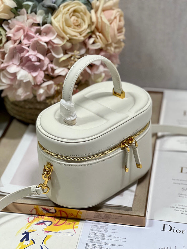 ELE - Dir Bags - 590