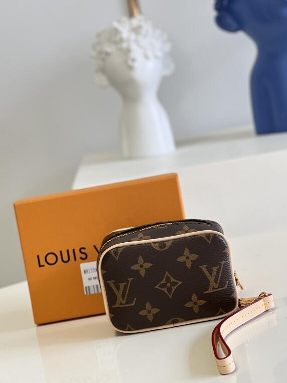 SAMC - LOV Bags - 1602