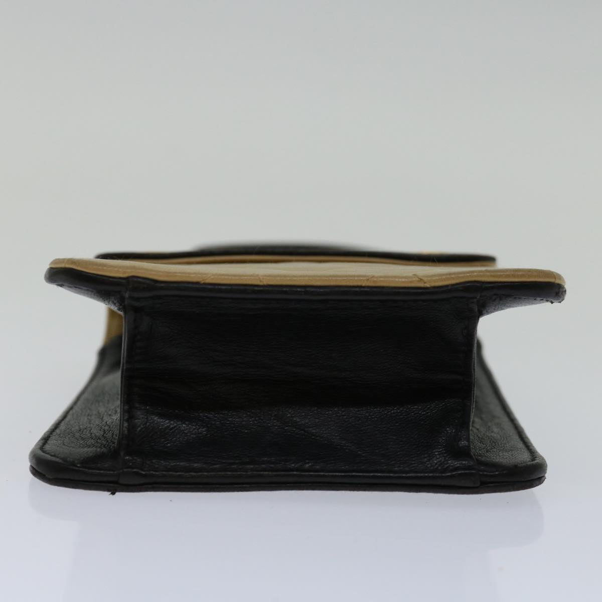 CHANEL Matelasse Hand Bag Leather Beige CC 68905A