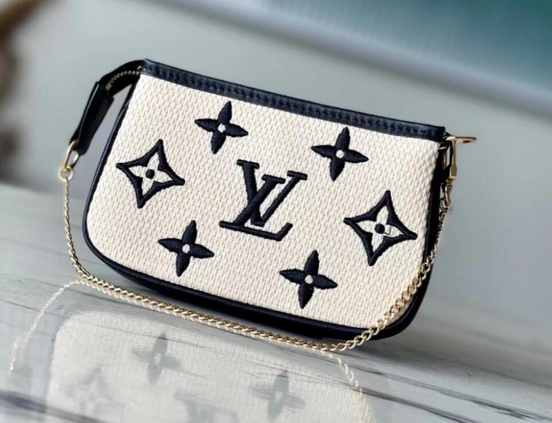 SAMC - LOV Bags - 1182