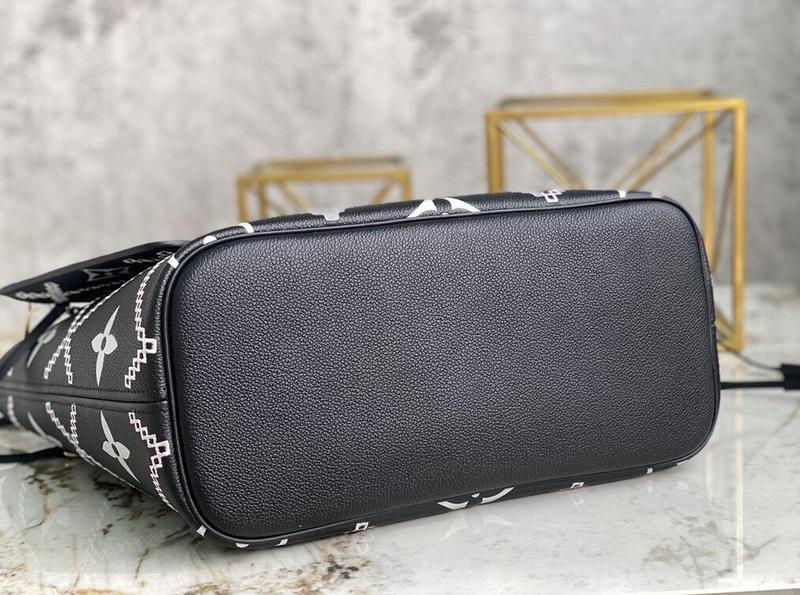 SAMC - LOV Bags - 1823