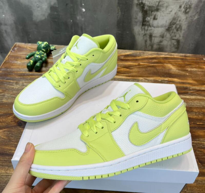 SAMC - NKE Shoes - 896