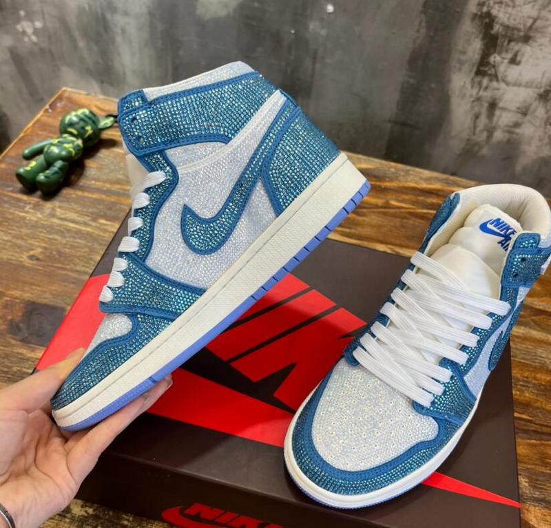 SAMC - NKE Shoes - 450