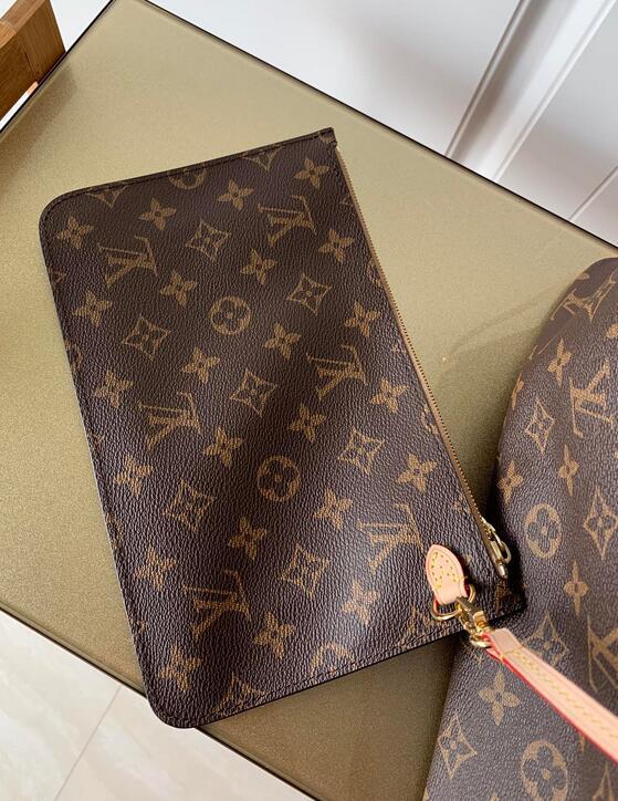 SAMC - LOV Bags - 2522