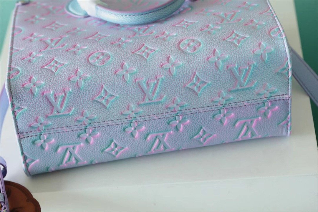 LV OnTheGo PM Monogram Empreinte Lilas Purple For Women, WomenÃ¢â‚¬â„¢s Bags, Shoulder And Crossbody Bags 9.8in/25cm LV M46067