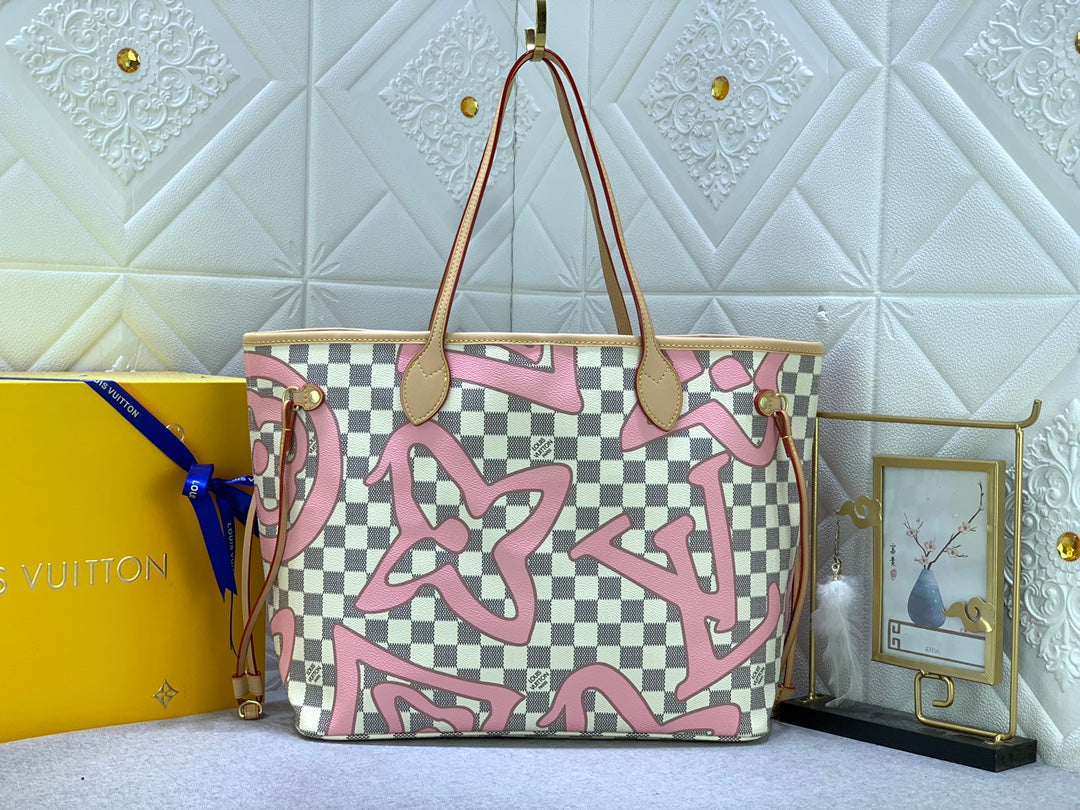 EN - Luxury Bags LUV 812