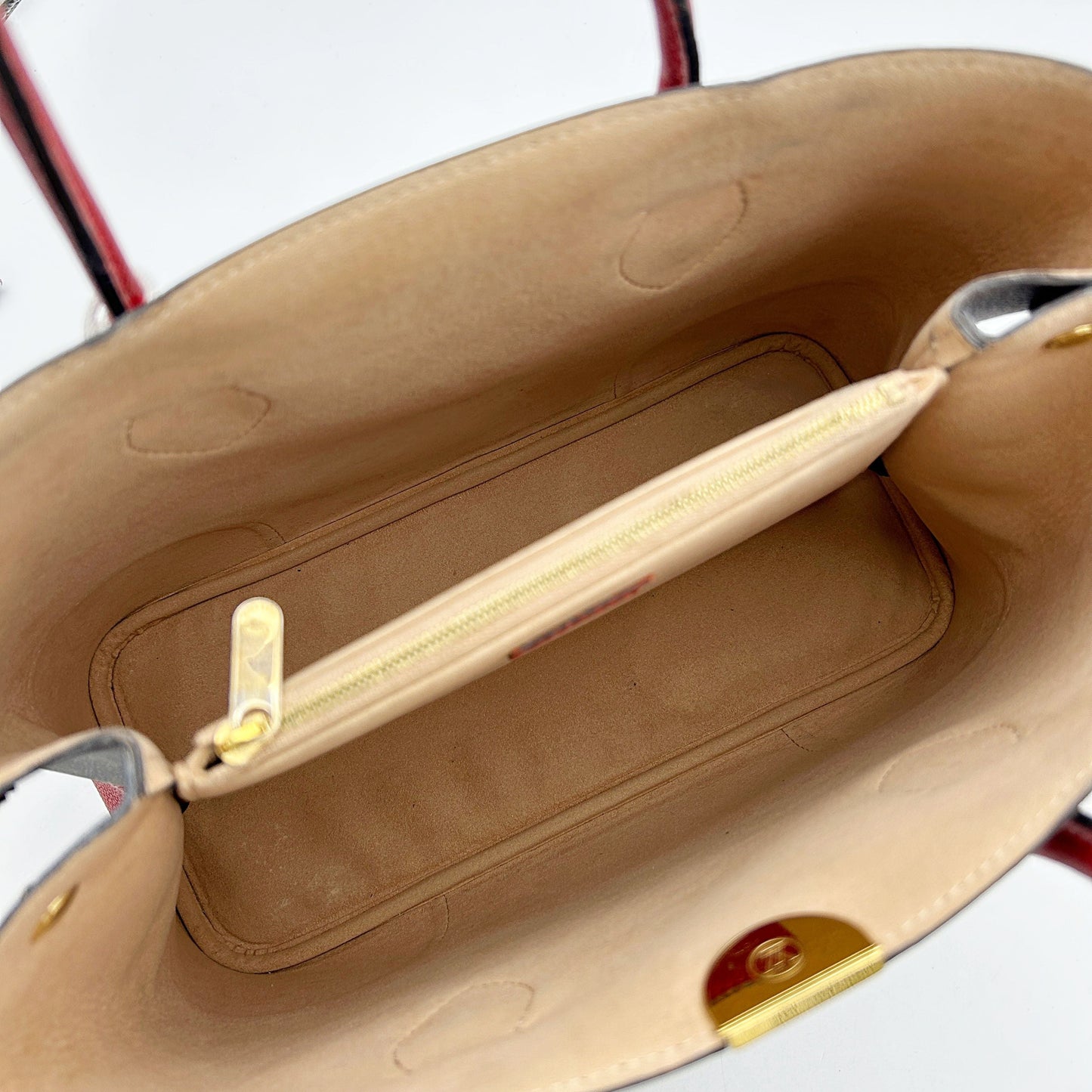 GLM-Monogram Flandrin Cherry LA15131