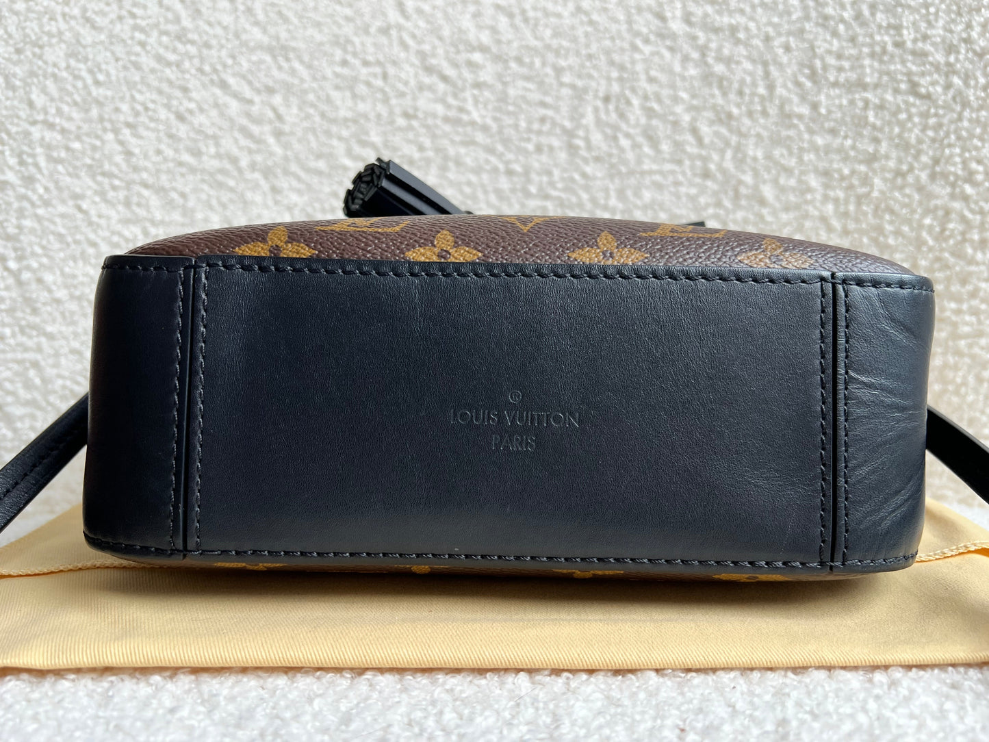 Louis Vuitton Saintonge Black and Monogram