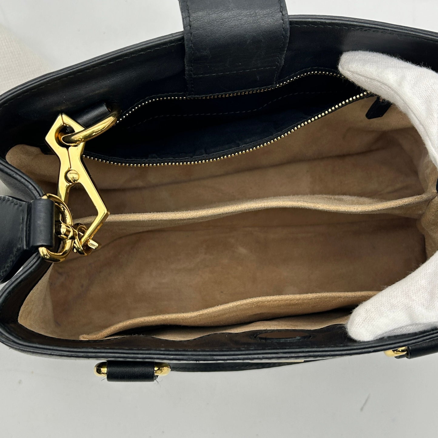 GLM-- Sylvie Handbag  Leather Black Plain for Women LA25981