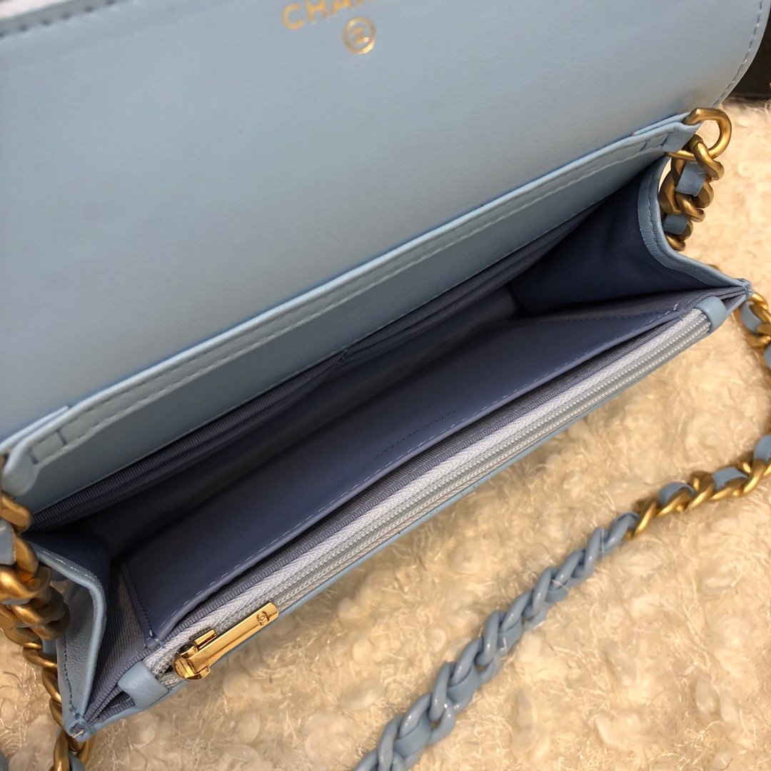 CHLOriginal Small Classic GlamIap Bag Gold Hardware Blue For Women Handbags, Shoulder Bags 7.5in/19cm AP33814
