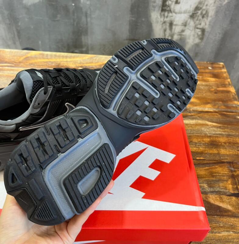SAMC - NKE Shoes - 507