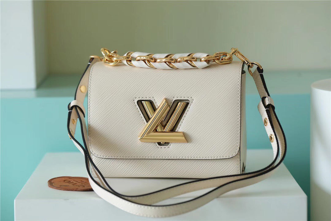 LV Twist MM Epi White For Women, WomenÃ¢â‚¬â„¢s Bags, Shoulder And Crossbody Bags 9.1in/23cm LV