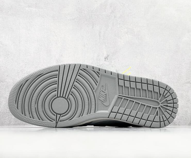 SAMC - NKE Shoes - 1594