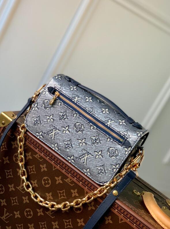 SAMC - LOV Bags - 1096
