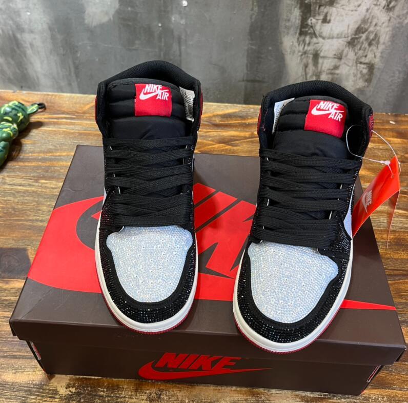 SAMC - NKE Shoes - 441