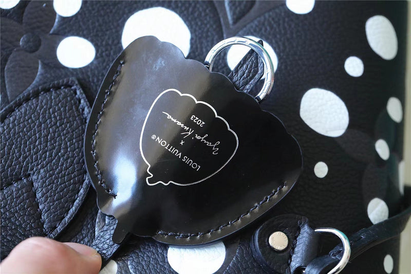 ELE - LUV Bags - 479