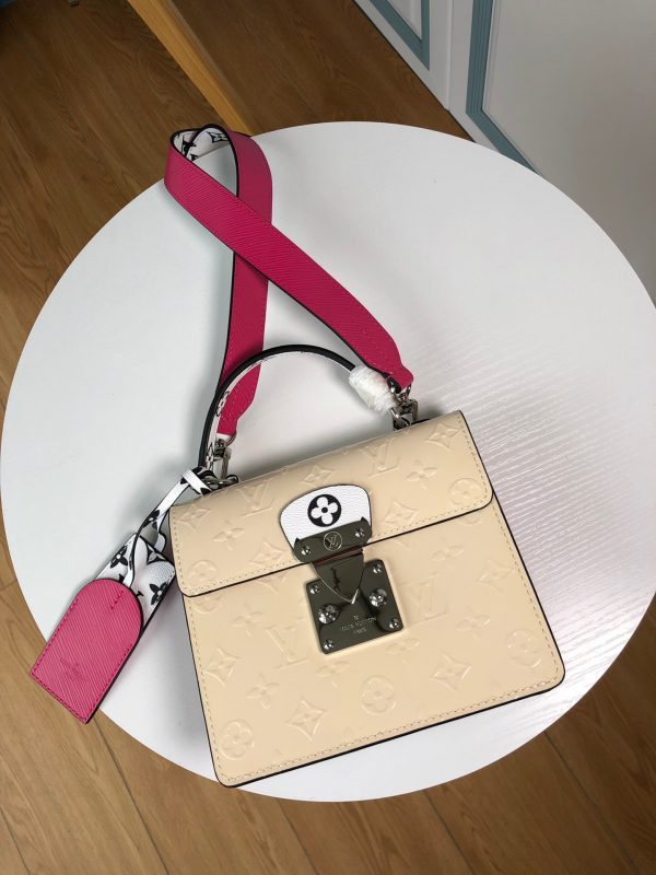 LOV2 Bags - Luxurious Bags  1313