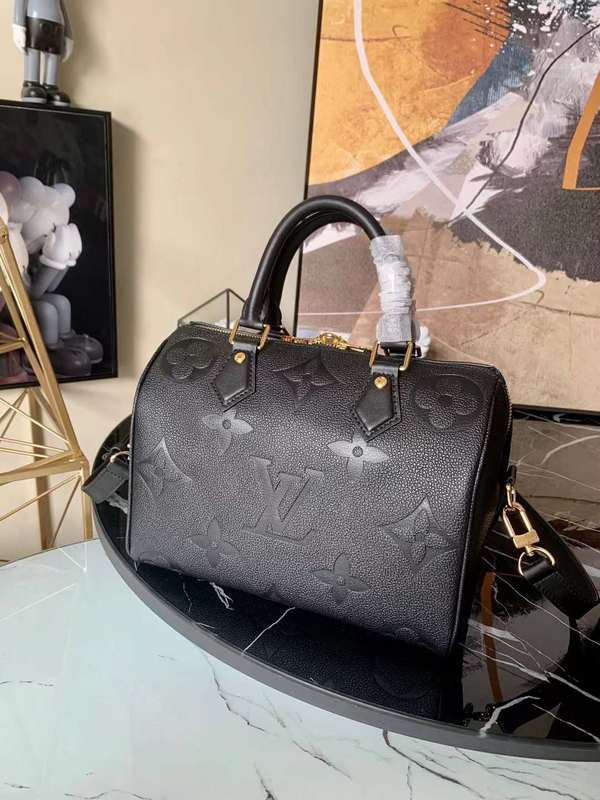 LOV2 Bags - Luxurious Bags  1103