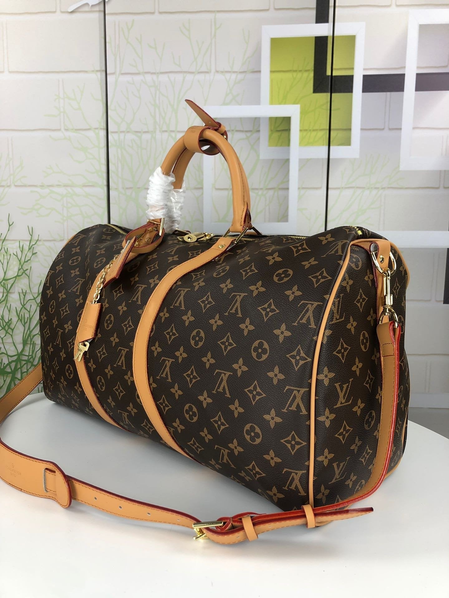 EN - New Arrival Bags LUV 030