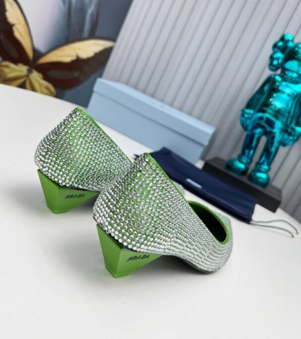 GlamyWomen Shoes - 122