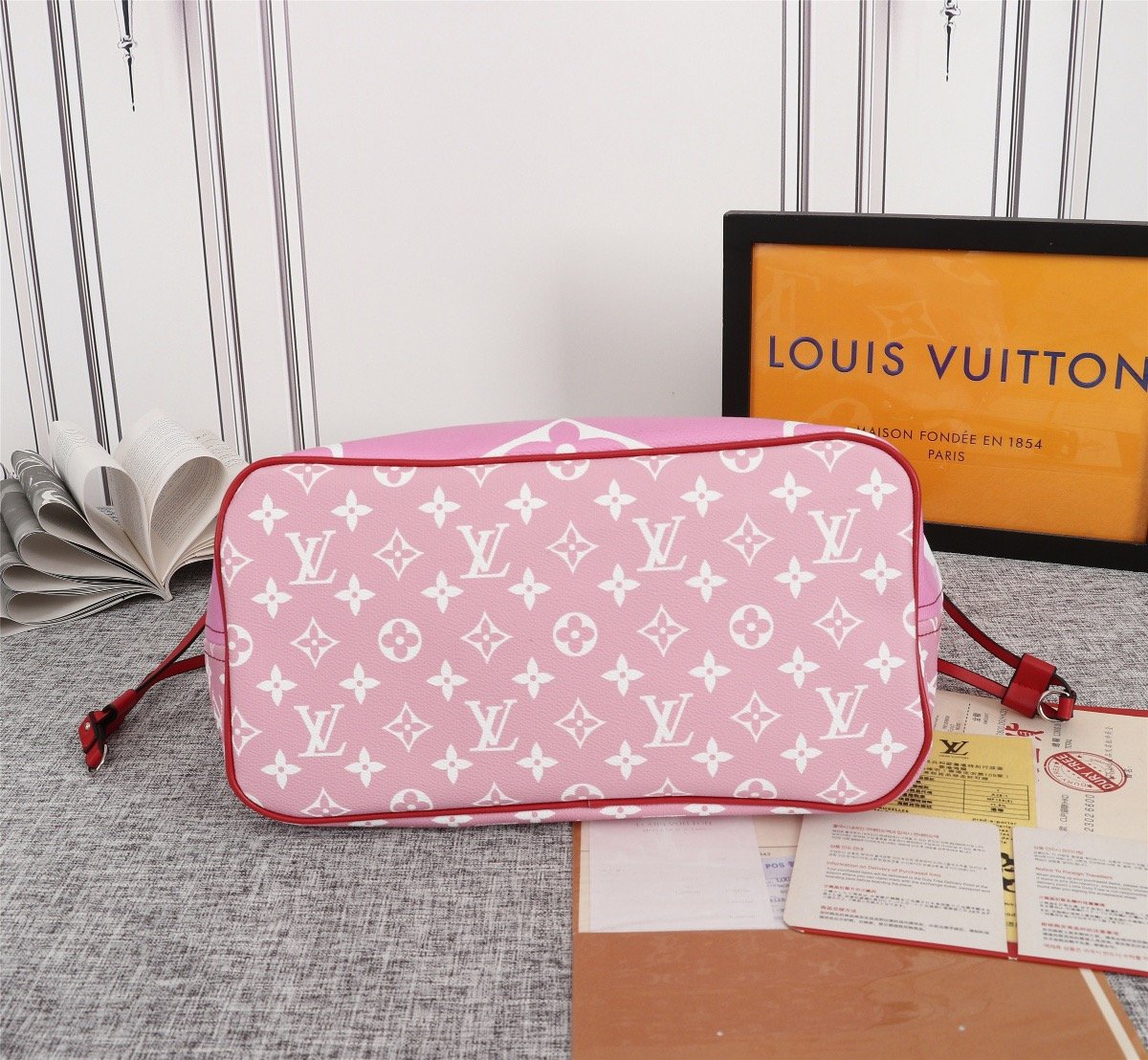 EN - New Arrival Bags LUV 263