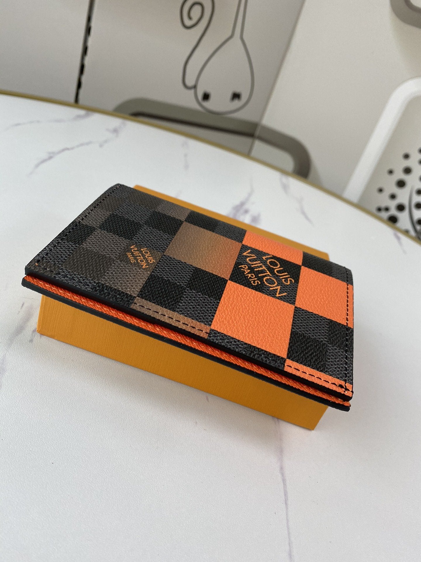EN - New Arrival Wallet LUV 047