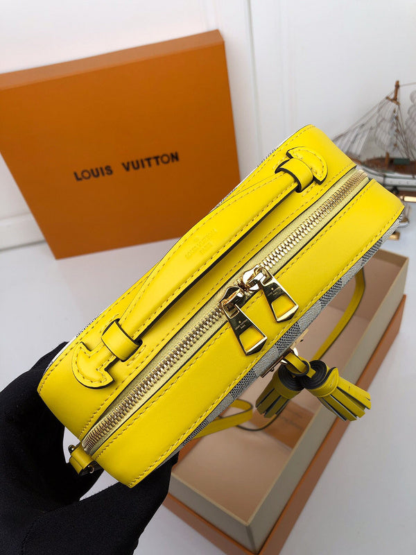 LOV2 Bags - Luxurious Bags  1061
