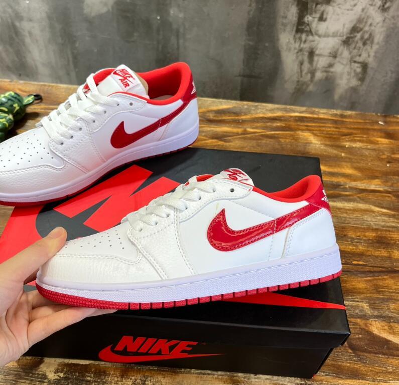 SAMC - NKE Shoes - 436