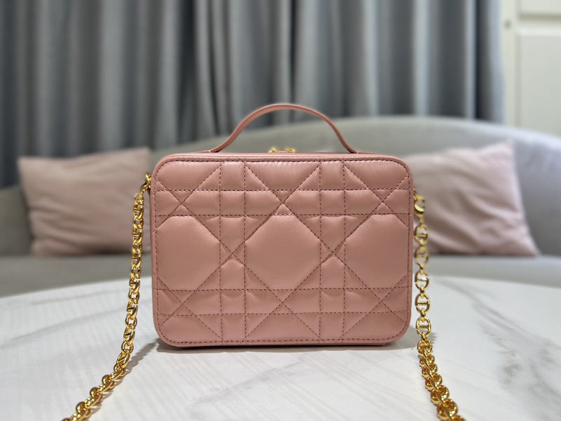 Glami Fashion - DIR Bags - 2030
