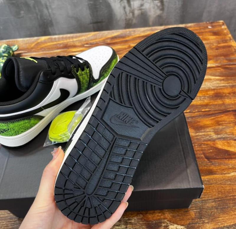 SAMC - NKE Shoes - 917