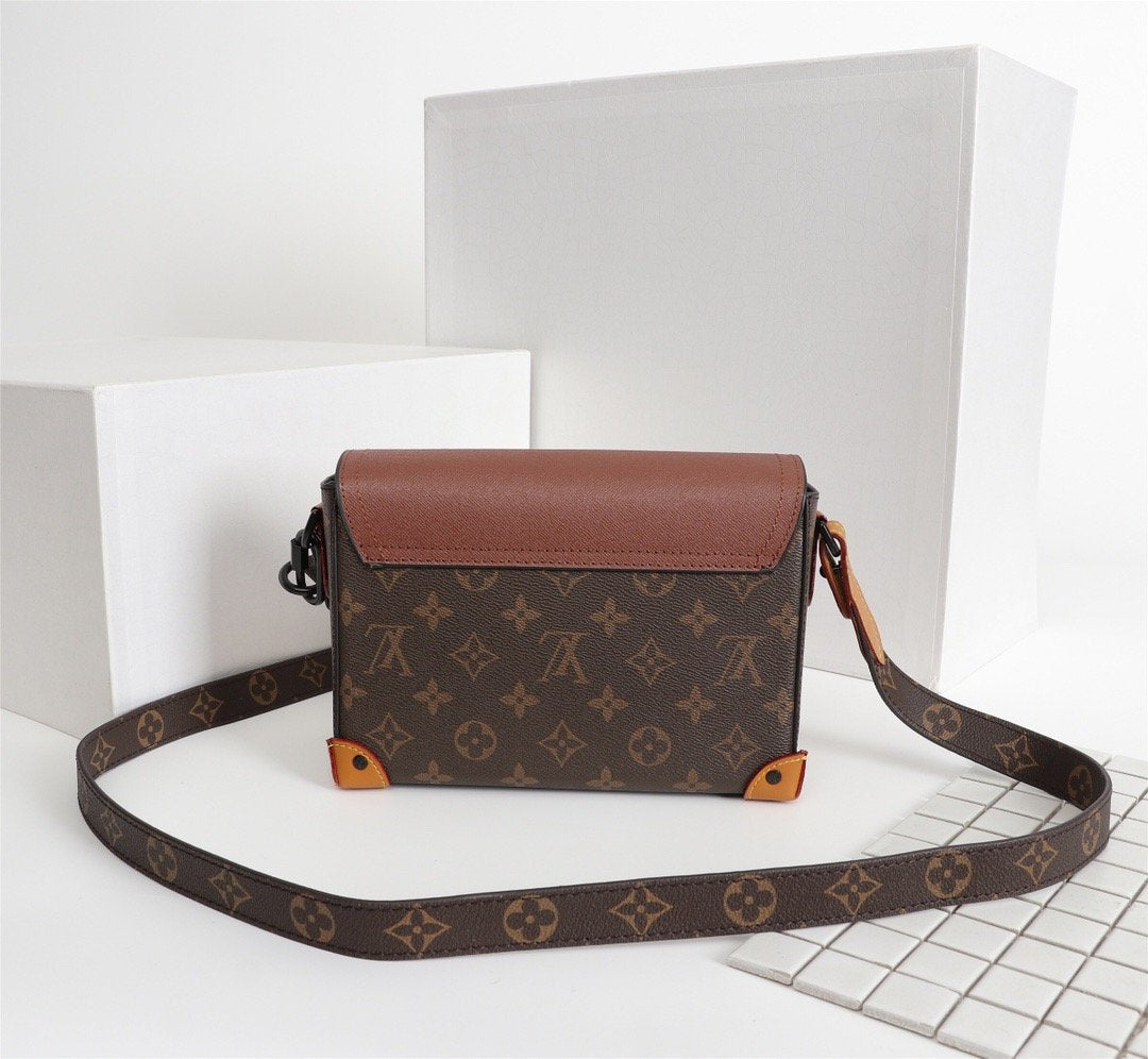 EN - New Arrival Bags LUV 176