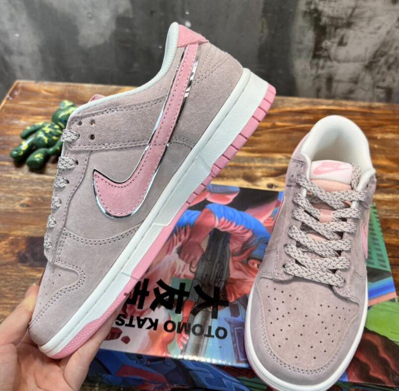 SAMC - NKE Shoes - 658