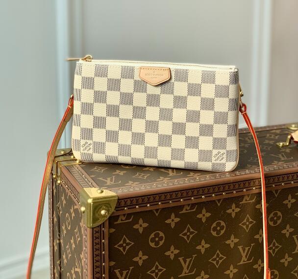 SAMC - LOV Bags - 2213