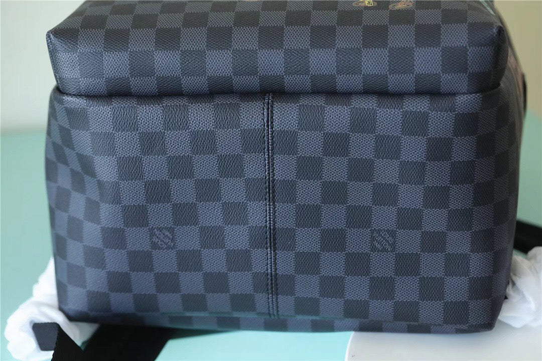 LV GLAMIscovery Backpack Damier Graphite Canvas For Men, Bags 40cm LV N45275