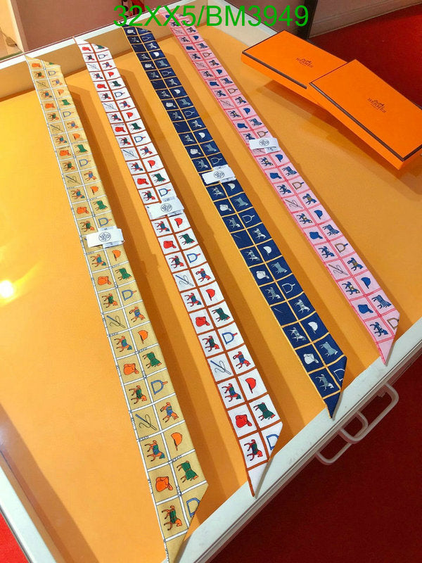 SAMC - HMS Scarves - 228