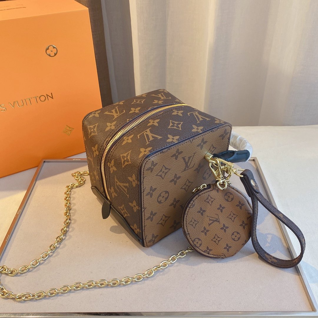 EN - New Arrival Bags LUV 088