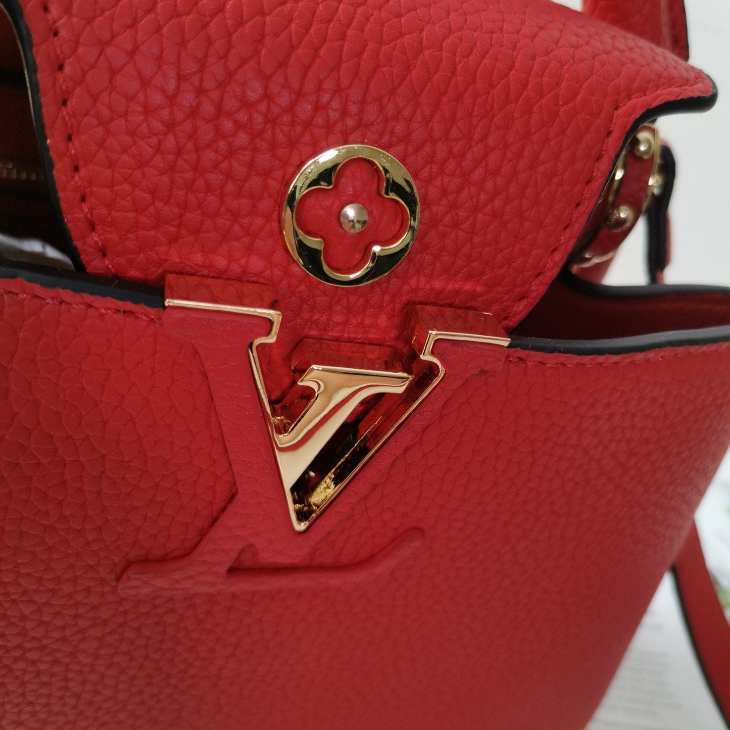 EN - New Arrival Bags LUV 242