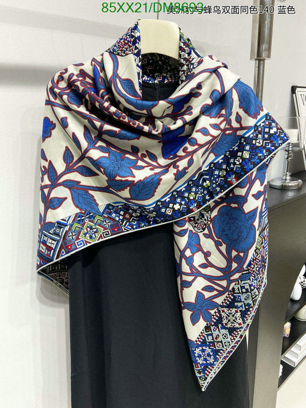 SAMC - HMS Scarves - 029