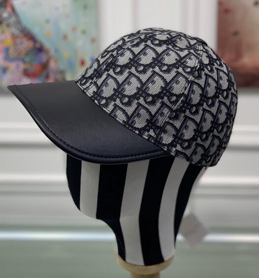 SAMC - Mix Hats - 040
