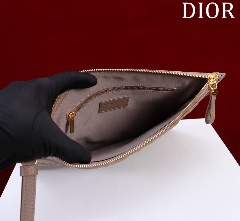 ELE - Dir Bags - 771