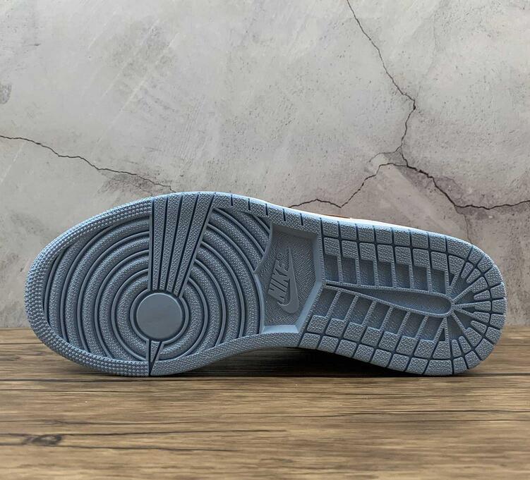 SAMC - NKE Shoes - 1438