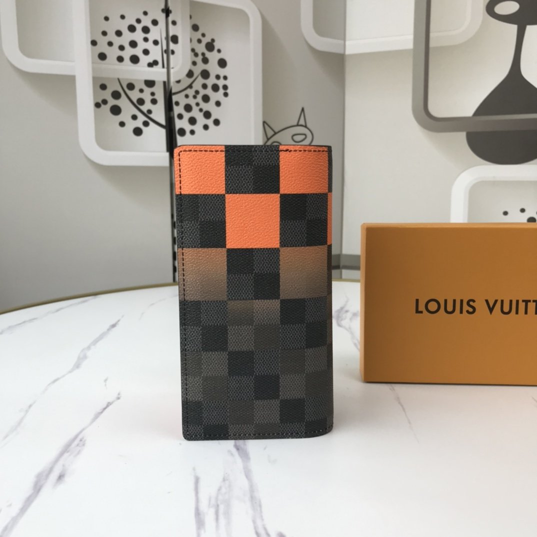 EN - New Arrival Wallet LUV 050