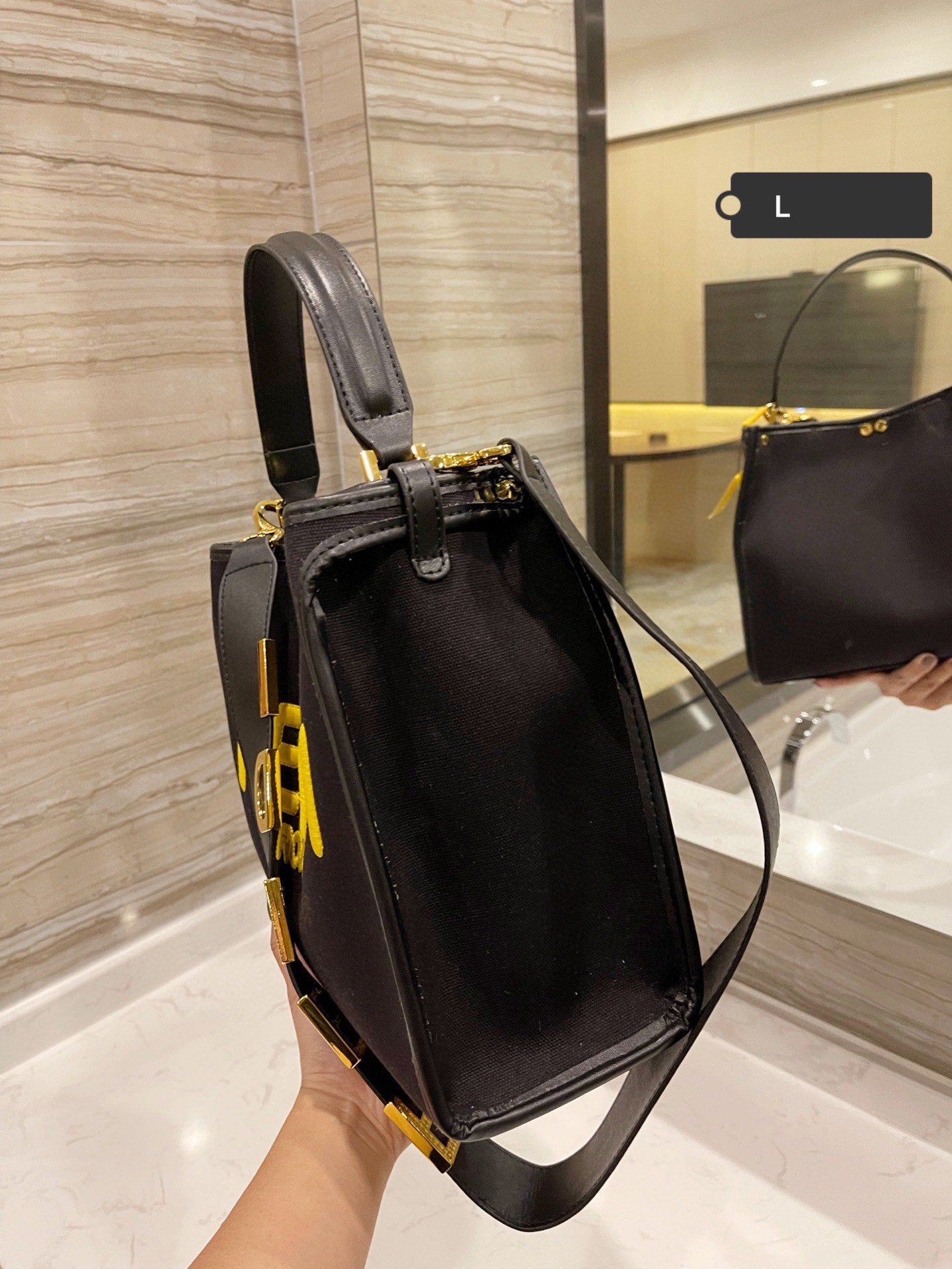 EN - New Arrival Bags FEI 195