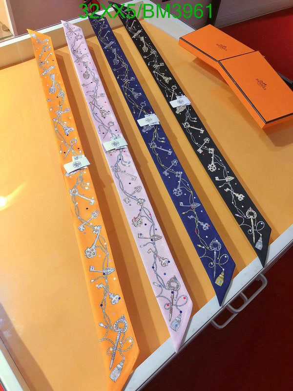 SAMC - HMS Scarves - 229