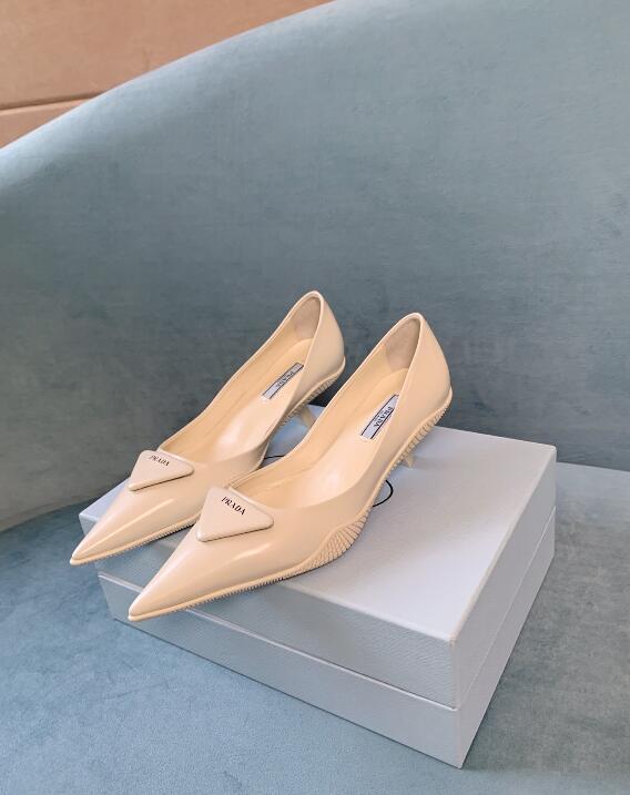 GlamyWomen Shoes - 722