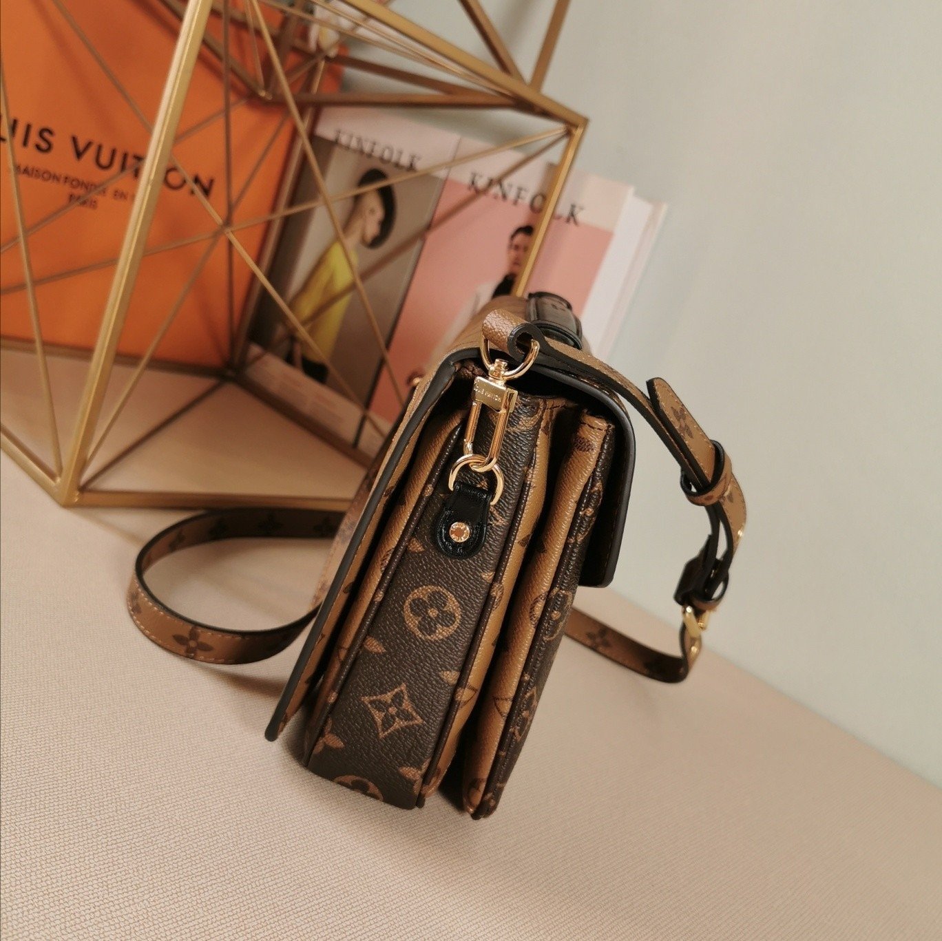 EN - New Arrival Bags LUV 289