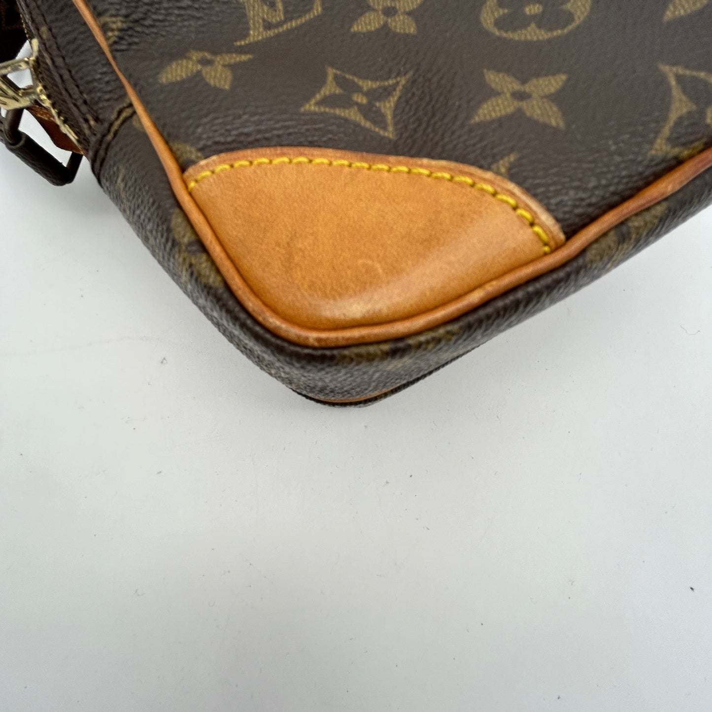 Louis Vuitton Monogram Brown Canvas Amazon Shoulder Bag Medium