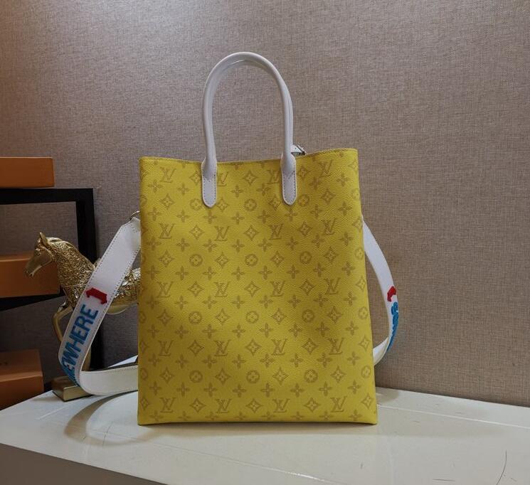 SAMC - LOV Bags - 2427