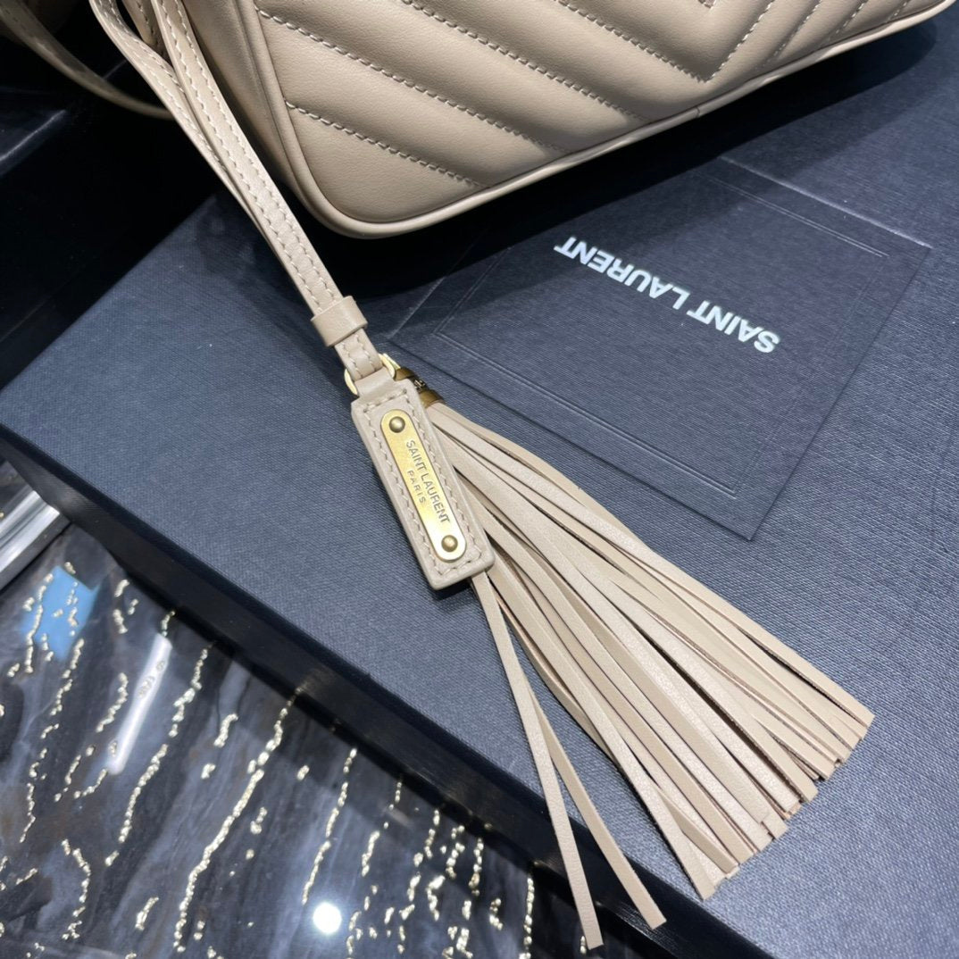 GLAMI Lou Camera Bag Beige With Gold Toned Hardware For Women 9in/23cm YSL 612544DV7072721