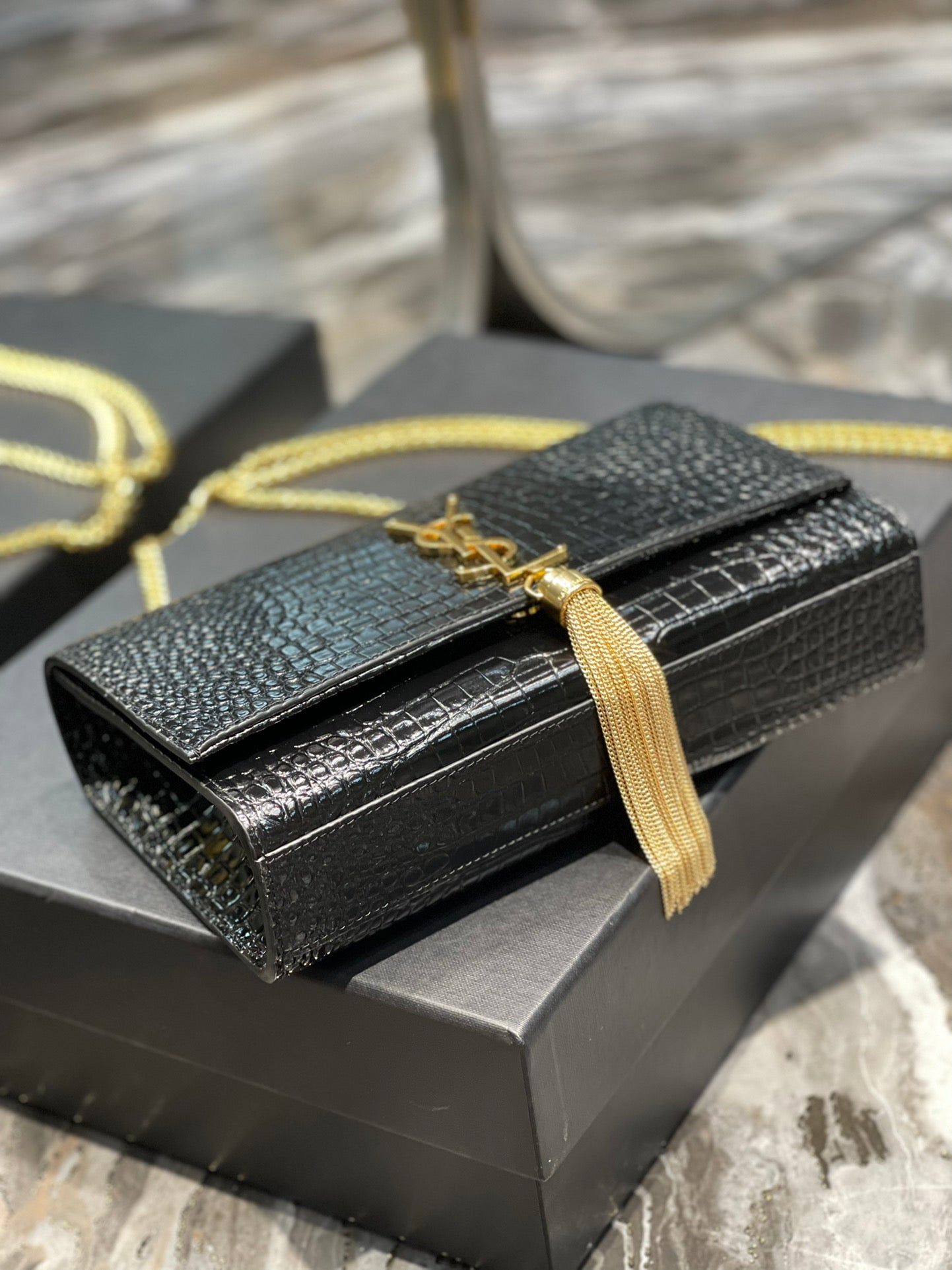 GLAMI Kata MeGLAMIum Chain Bag Black With Tassel For Women 9.4in/24cm YSL 354119DND0J1000
